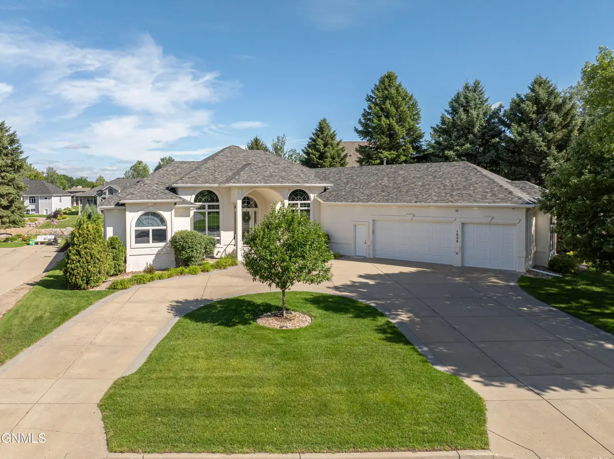 1506 Galleon Place, Bismarck, ND 58504 - #1