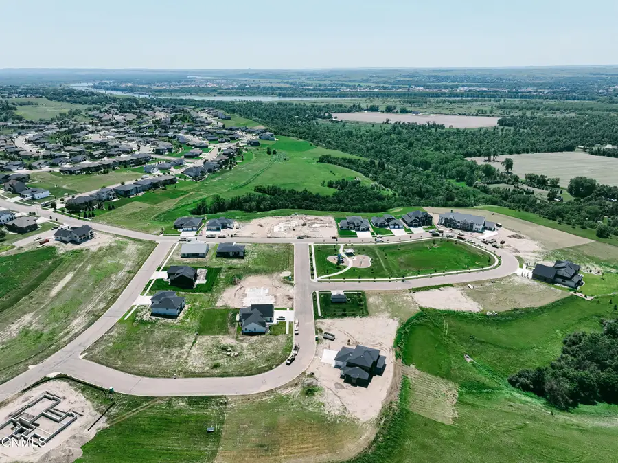 2614 Frisco Way, Bismarck, ND 58503 - #3