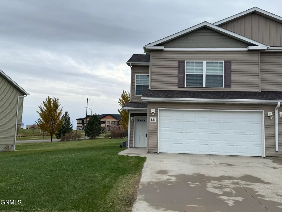 823 Bremner Avenue, Bismarck, ND 58503 - #1