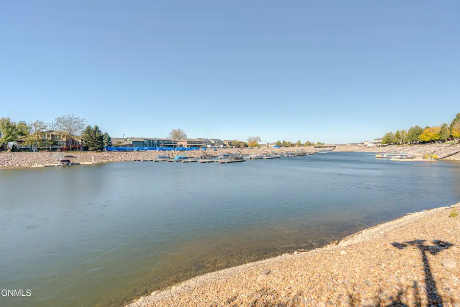 1530 Clipper Place, Bismarck, ND 58504 - #3