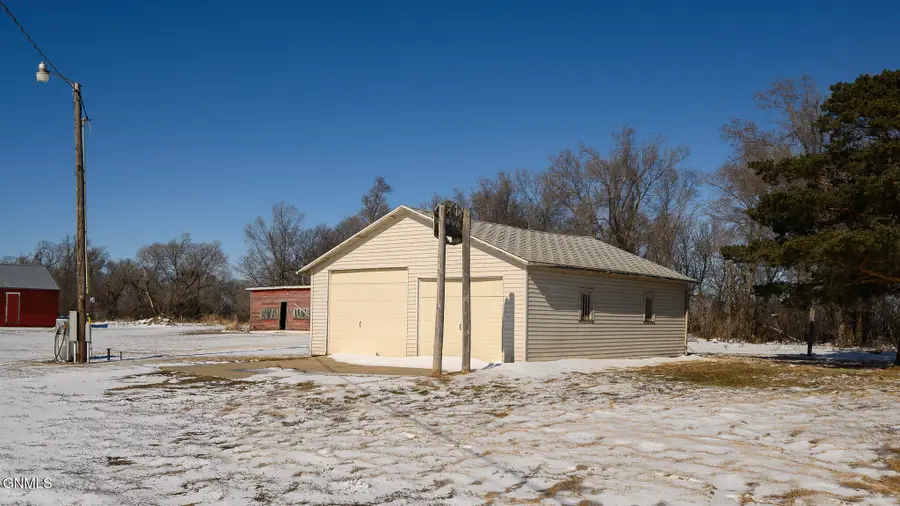 9645 2nd Avenue Se, Pollock, SD 57648 - #3