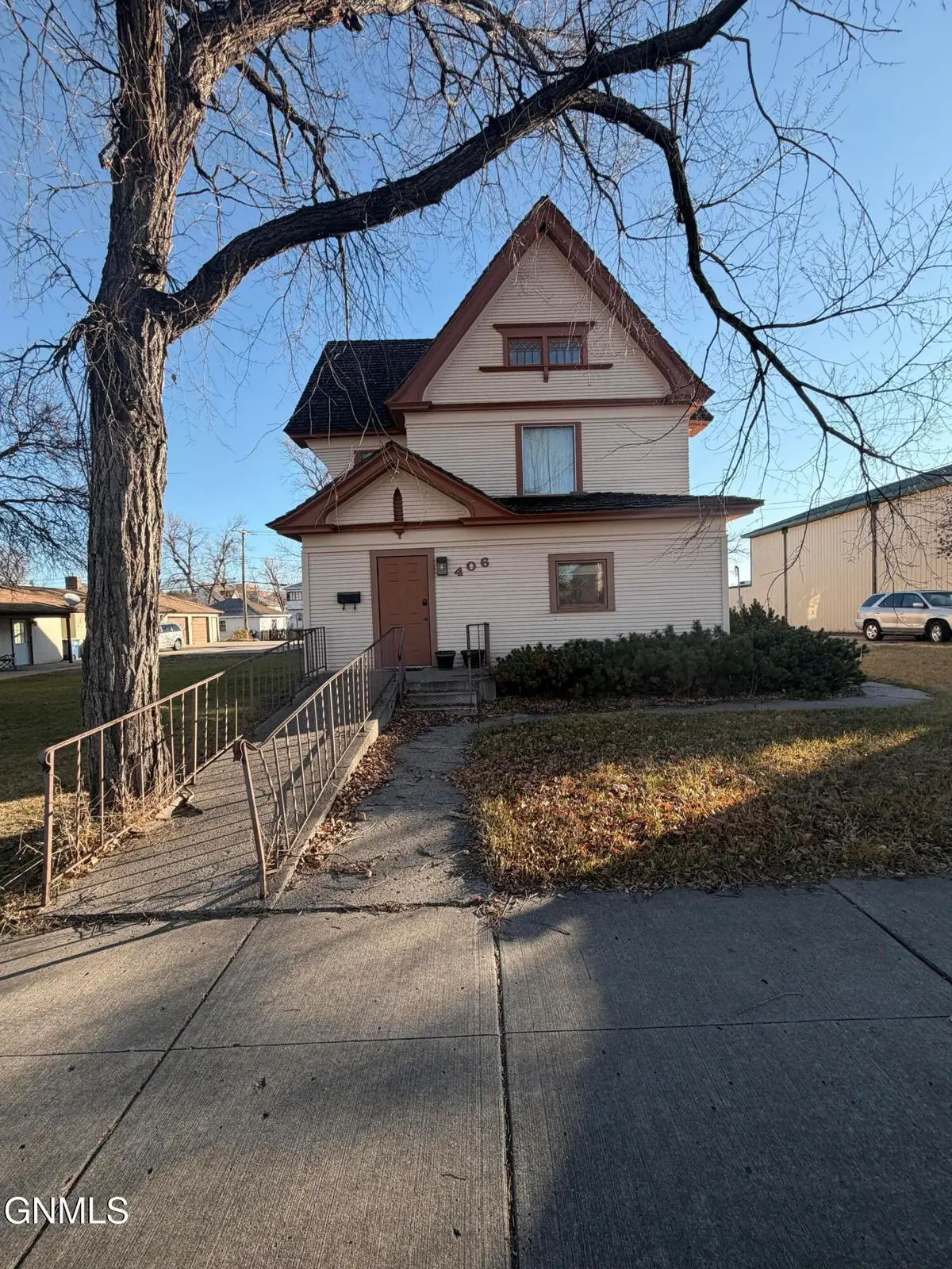 406 1st Avenue N, Jamestown, ND 58401 - #1