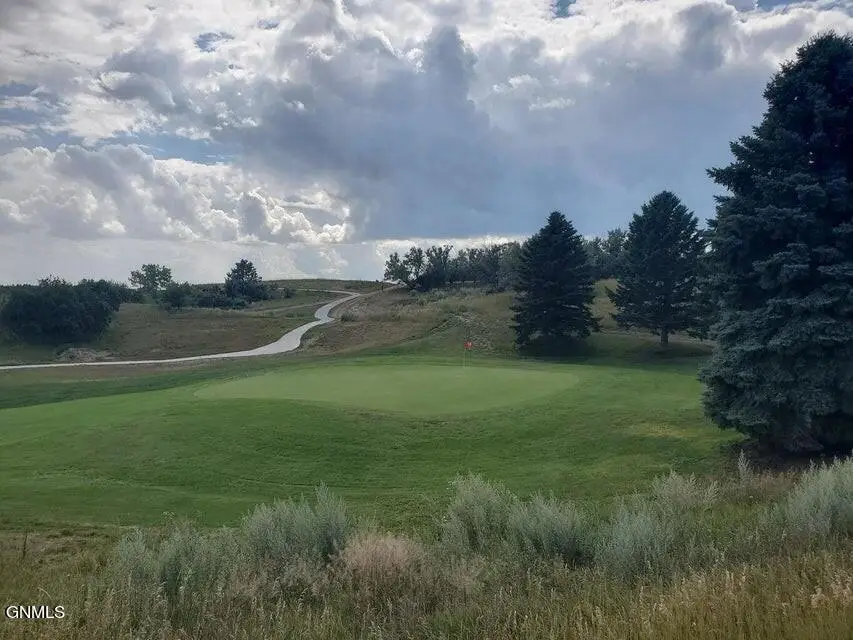 2170 Par Drive, Washburn, ND 58577 - #2