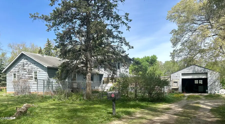10185 99th Street Se, Oakes, ND 58474 - #3