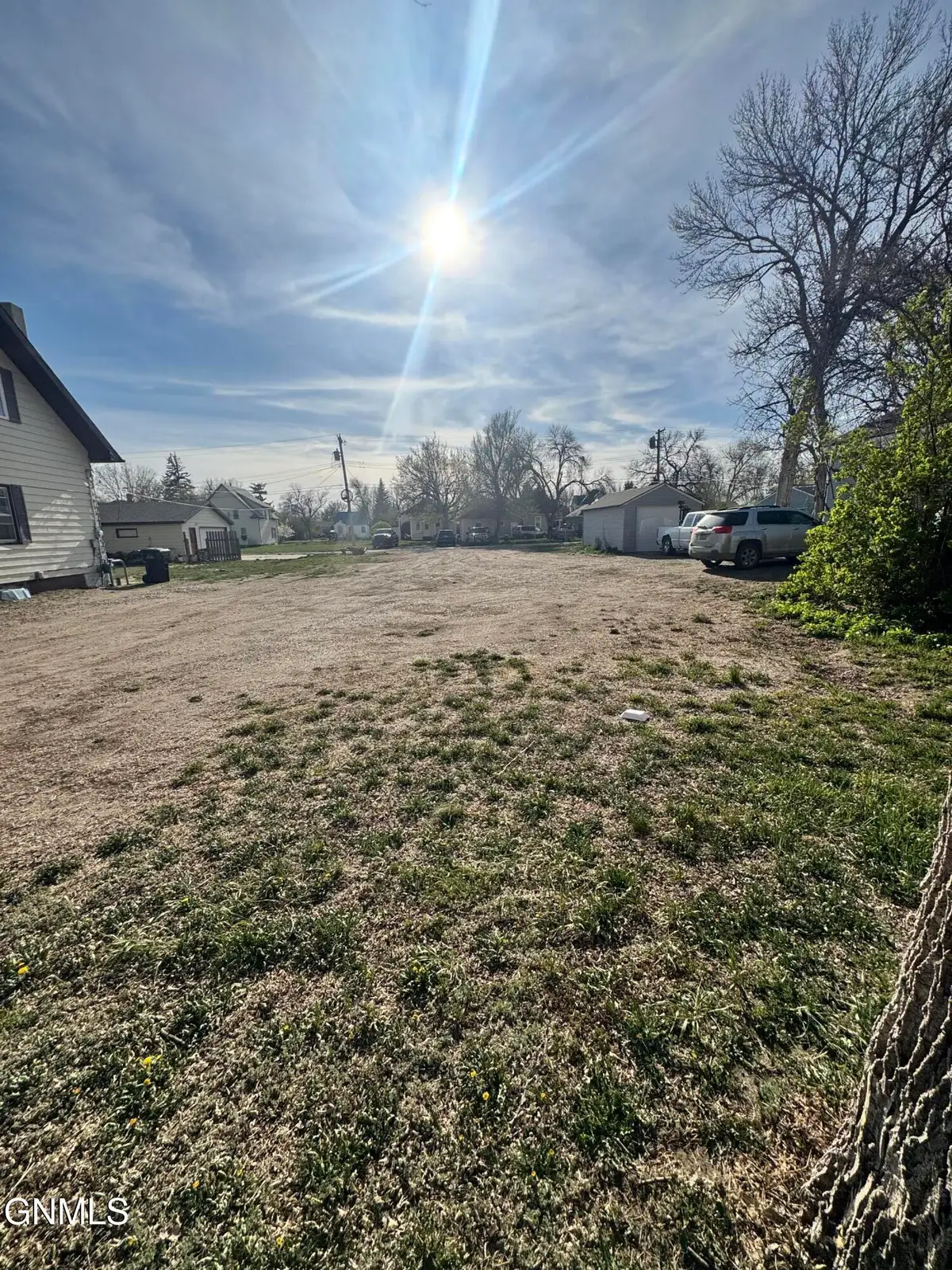 917 Main Street, Williston, ND 58801 - #1