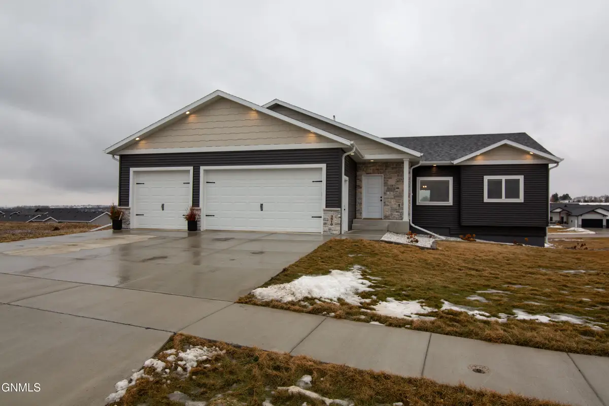 3910 Steel Street, Bismarck, ND 58503 - #1