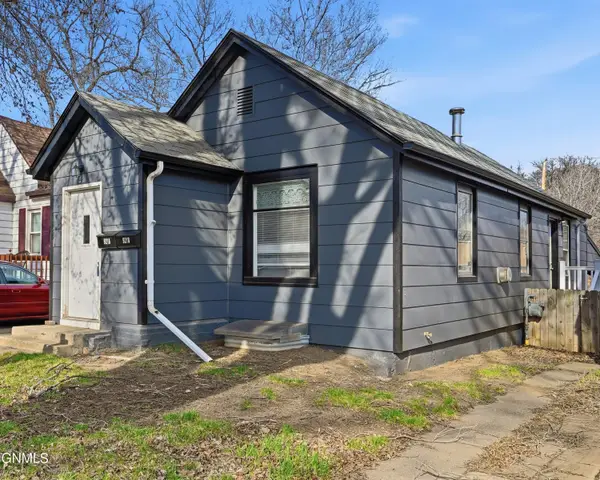 921 N 9th Street, Bismarck, ND 58501