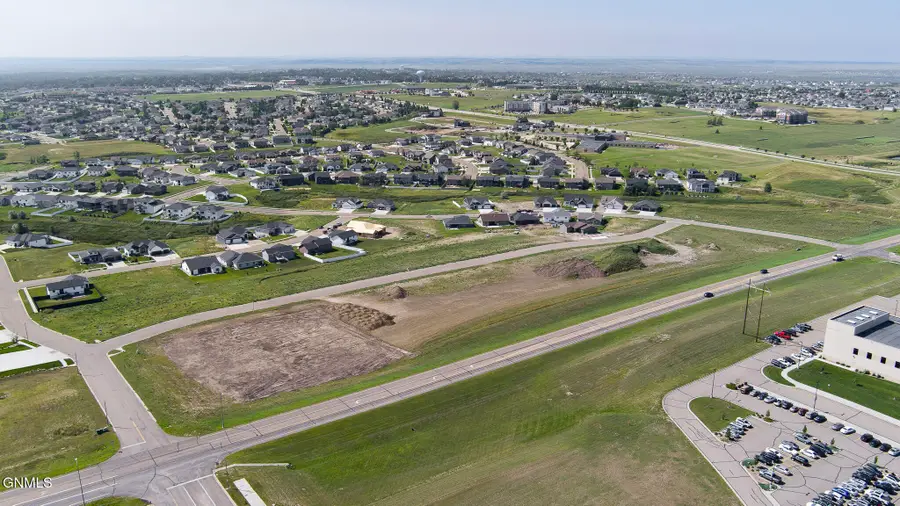 609 Shale Drive, Bismarck, ND 58503 - #3