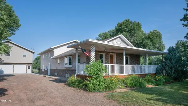 871 County Road 27, Hazen, ND 58545