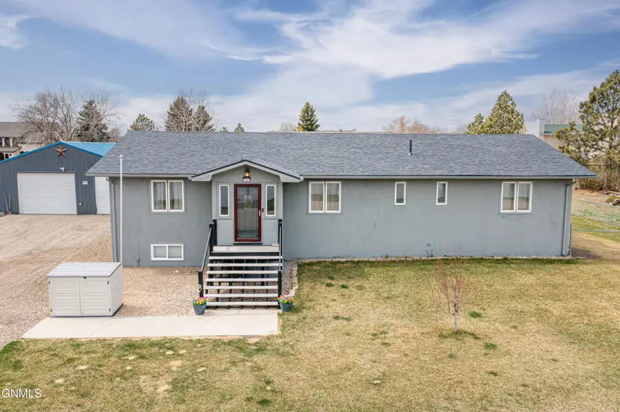 4509 Main Street, Williston, ND 58801 - #2
