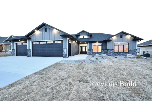 6128 Heritage Rdg Road, Bismarck, ND 58503