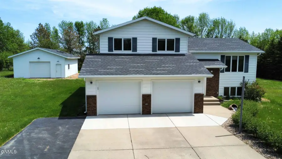 6707 Sonora Way, Bismarck, ND 58503 - #3
