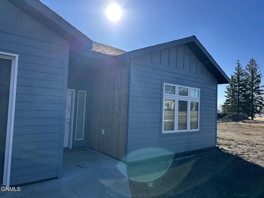 119 3rd Street, Riverdale, ND 58565 - #2