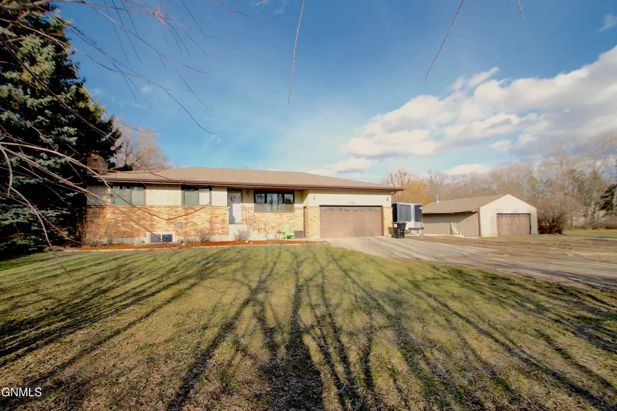 735 W Bristol Drive, Bismarck, ND 58501 - #1