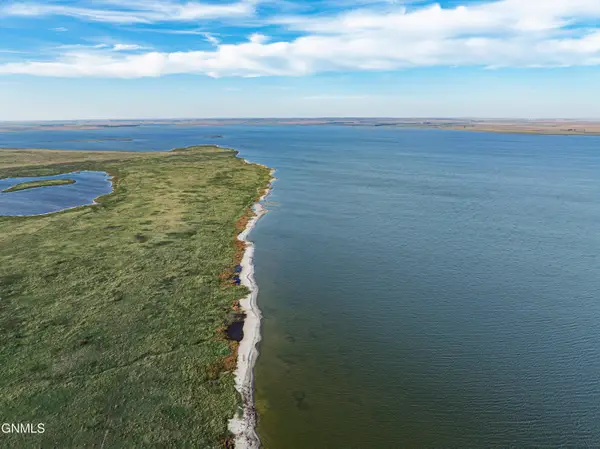 2501 Prairie Song Road, Dawson, ND 58428