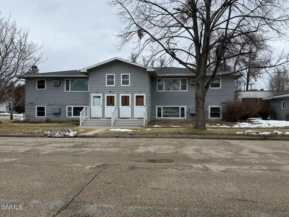222 7th Street Nw #222, Jamestown, ND 58401 - #1