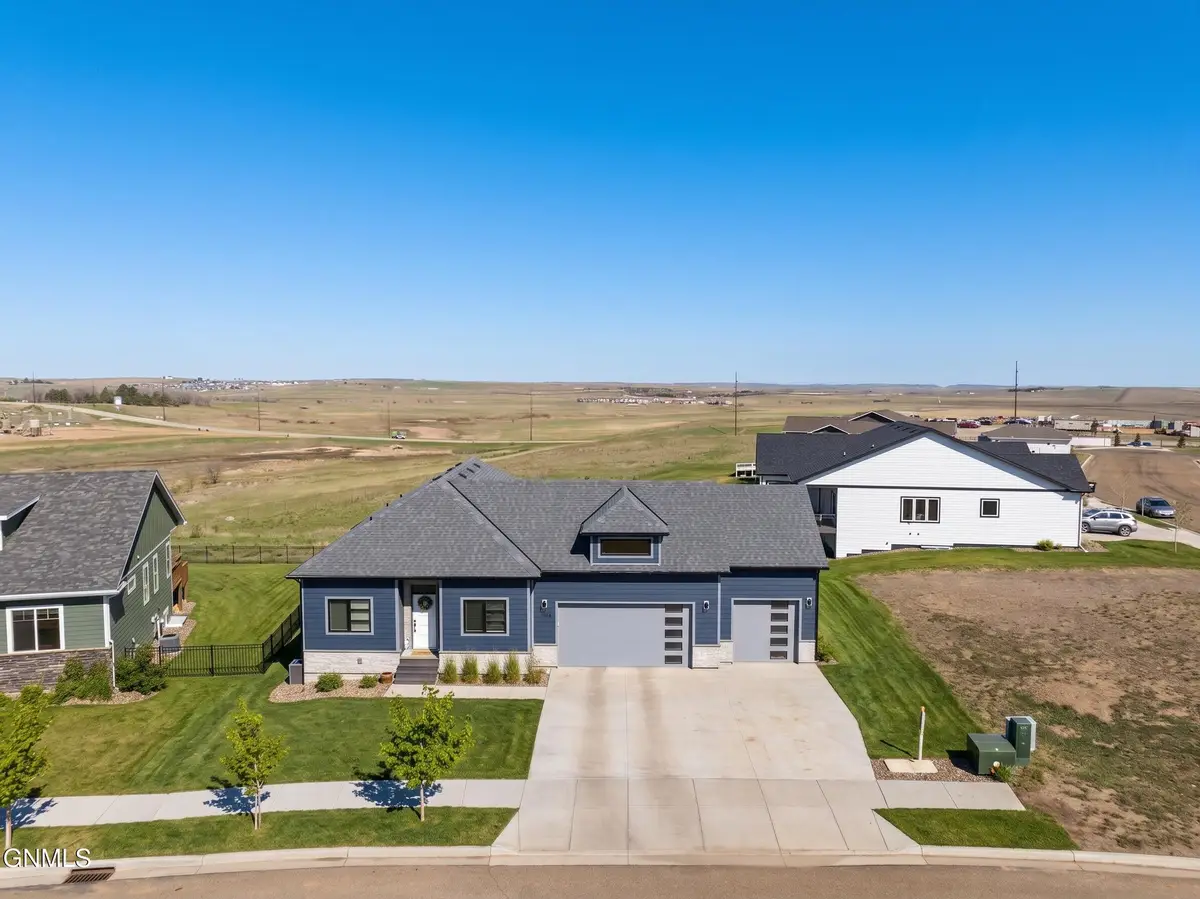 1924 Granite Road, Watford City, ND 58854 - #1