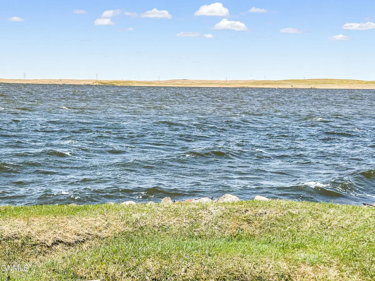 4289 Lakeshore Drive S, Wishek, ND 58495 - #1
