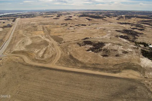 3500 Rhone Drive, Mandan, ND 58554