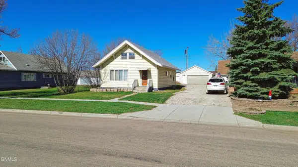 210 N Welo Street, Tioga, ND 58852