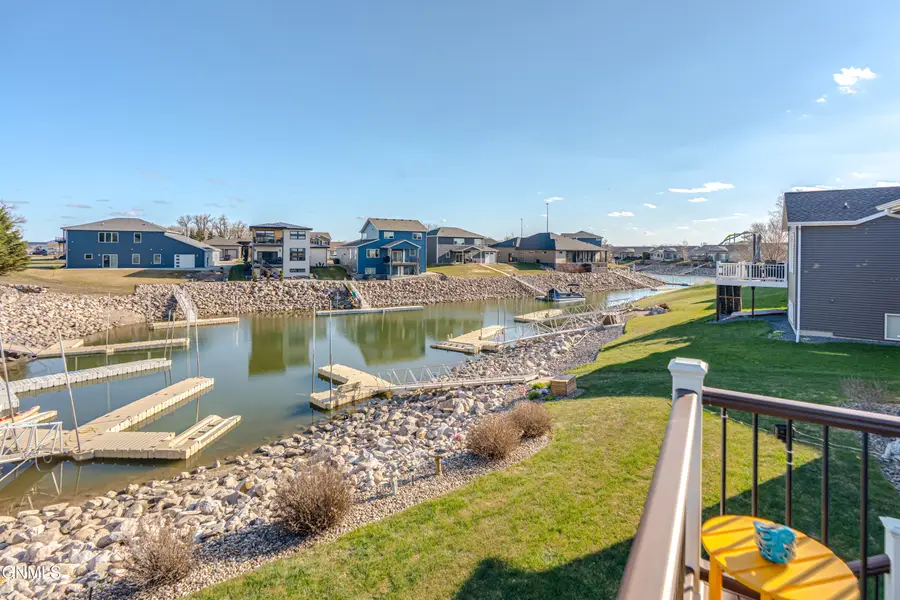 2223 Bridgeview Court Se, Mandan, ND 58554 - #3