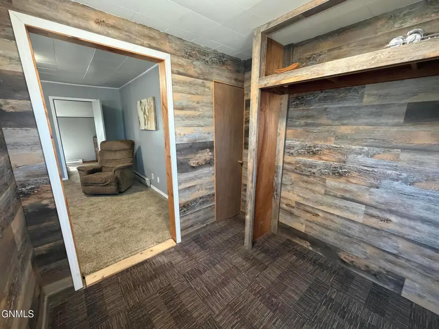 413 Main Street, Crosby, ND 58730 - #3