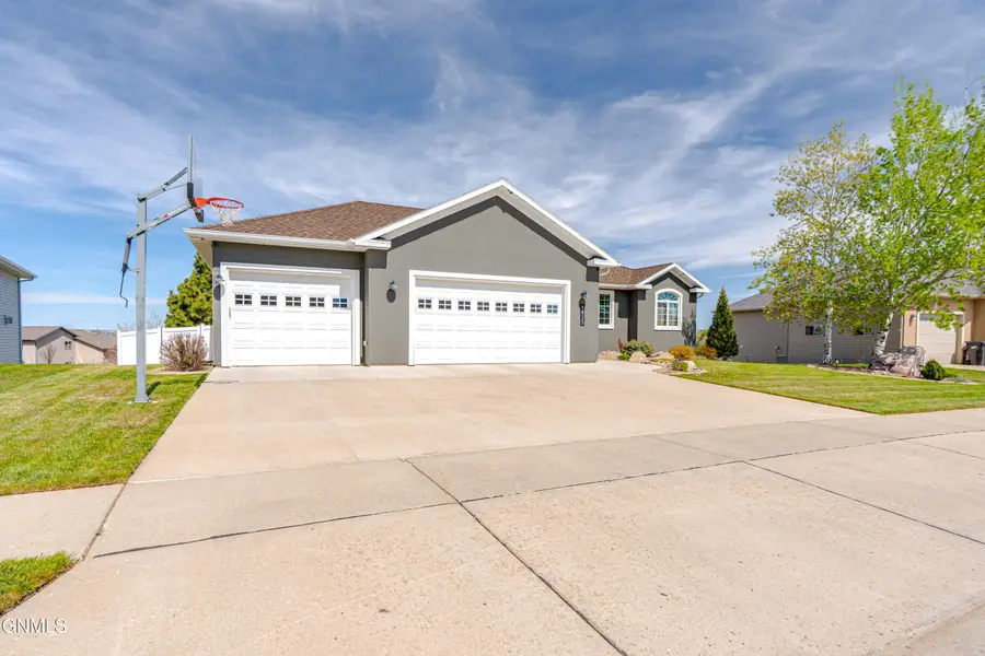 4825 Boulder Ridge Road, Bismarck, ND 58503 - #3