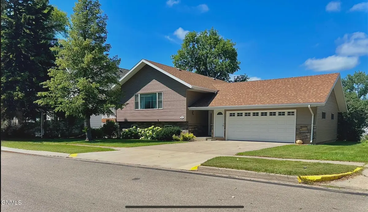 408 Center Avenue N, Ashley, ND 58413 - #1