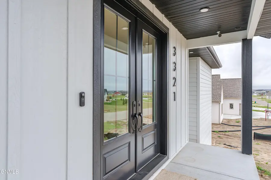 3321 Palmer Place, Bismarck, ND 58503 - #2