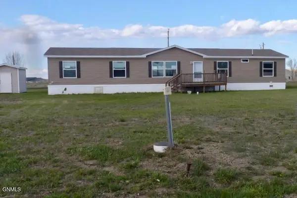 2108 129u Avenue Nw, Arnegard, ND 58835