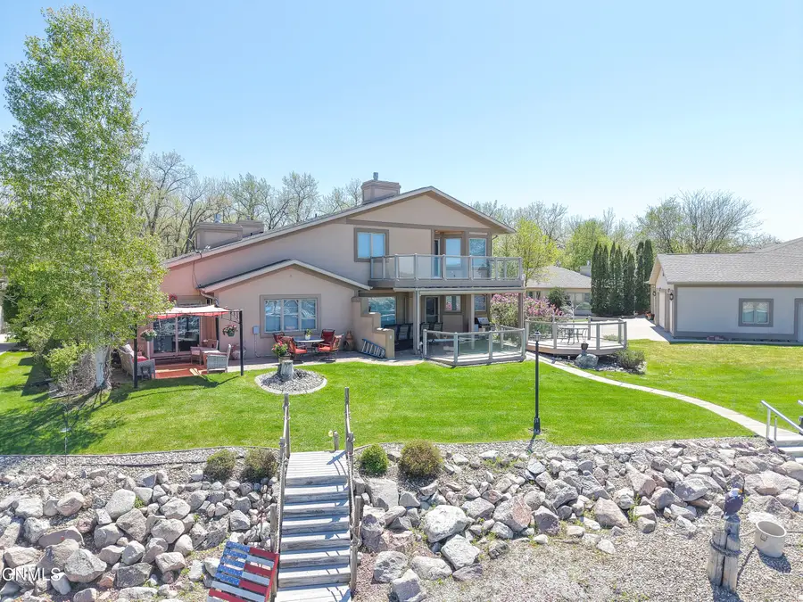 1330 Riverwood Drive, Bismarck, ND 58504 - #2