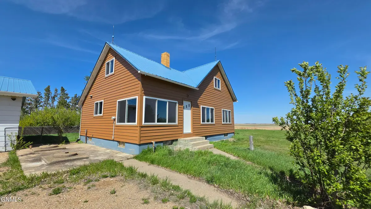 14105 88th Street Nw, Zahl, ND 58856 - #1