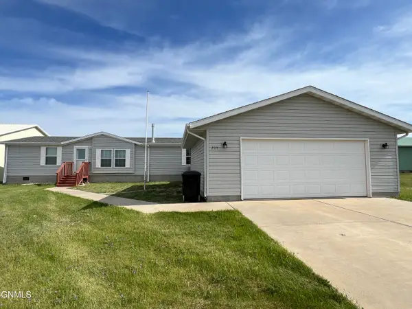 205 5th Avenue Sw, Belfield, ND 58622