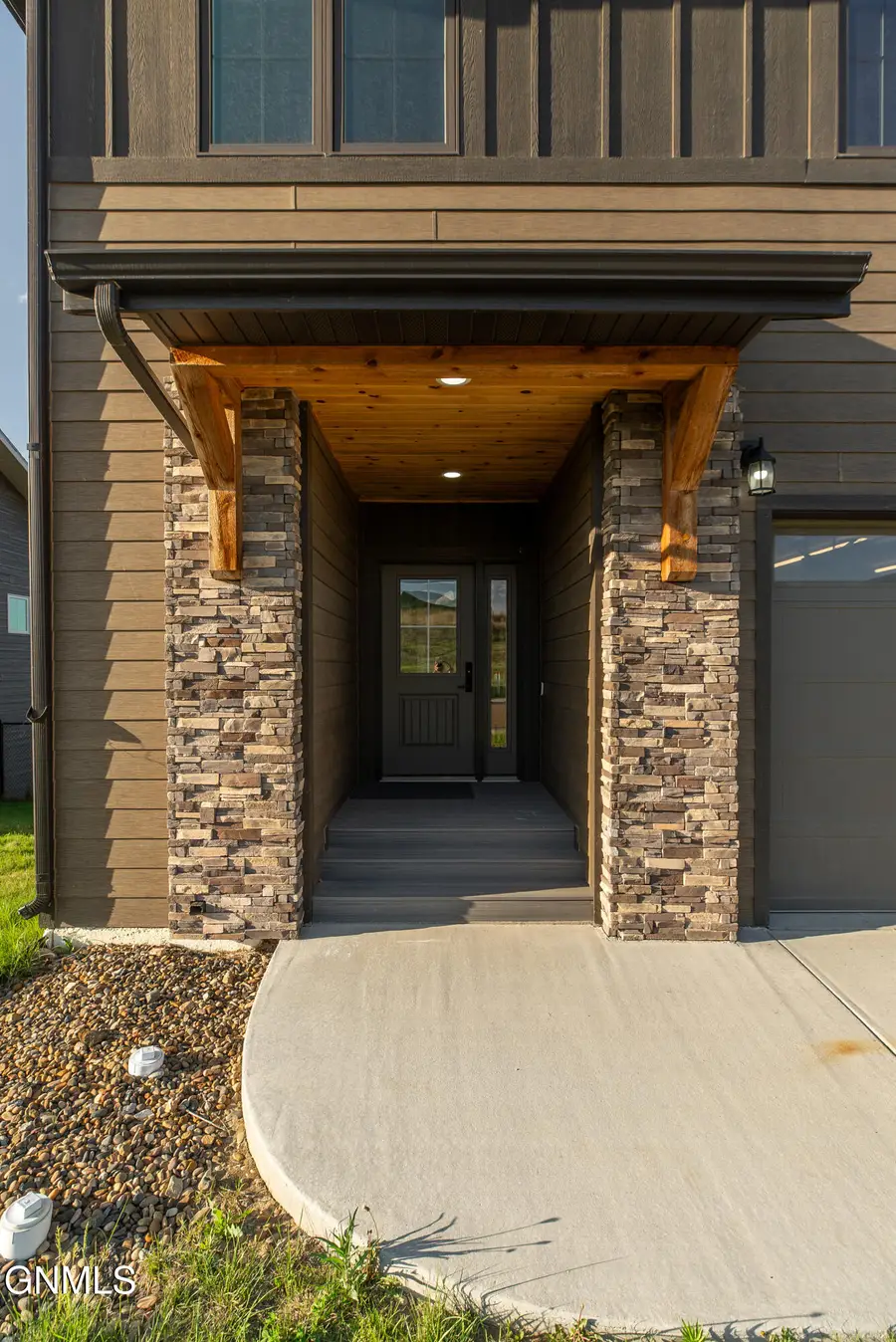 160 Leslie Lane, Watford City, ND 58854 - #3