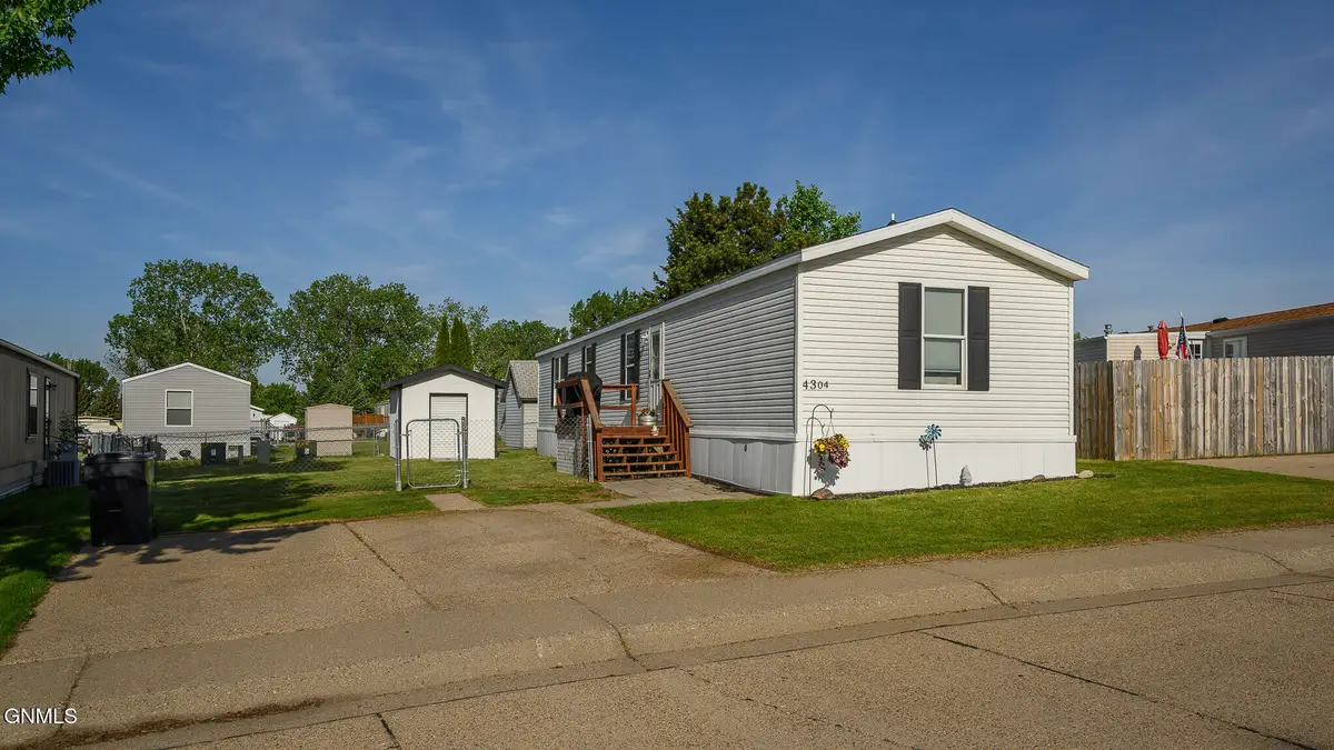 4304 Drake Drive, Bismarck, ND 58503 - #1