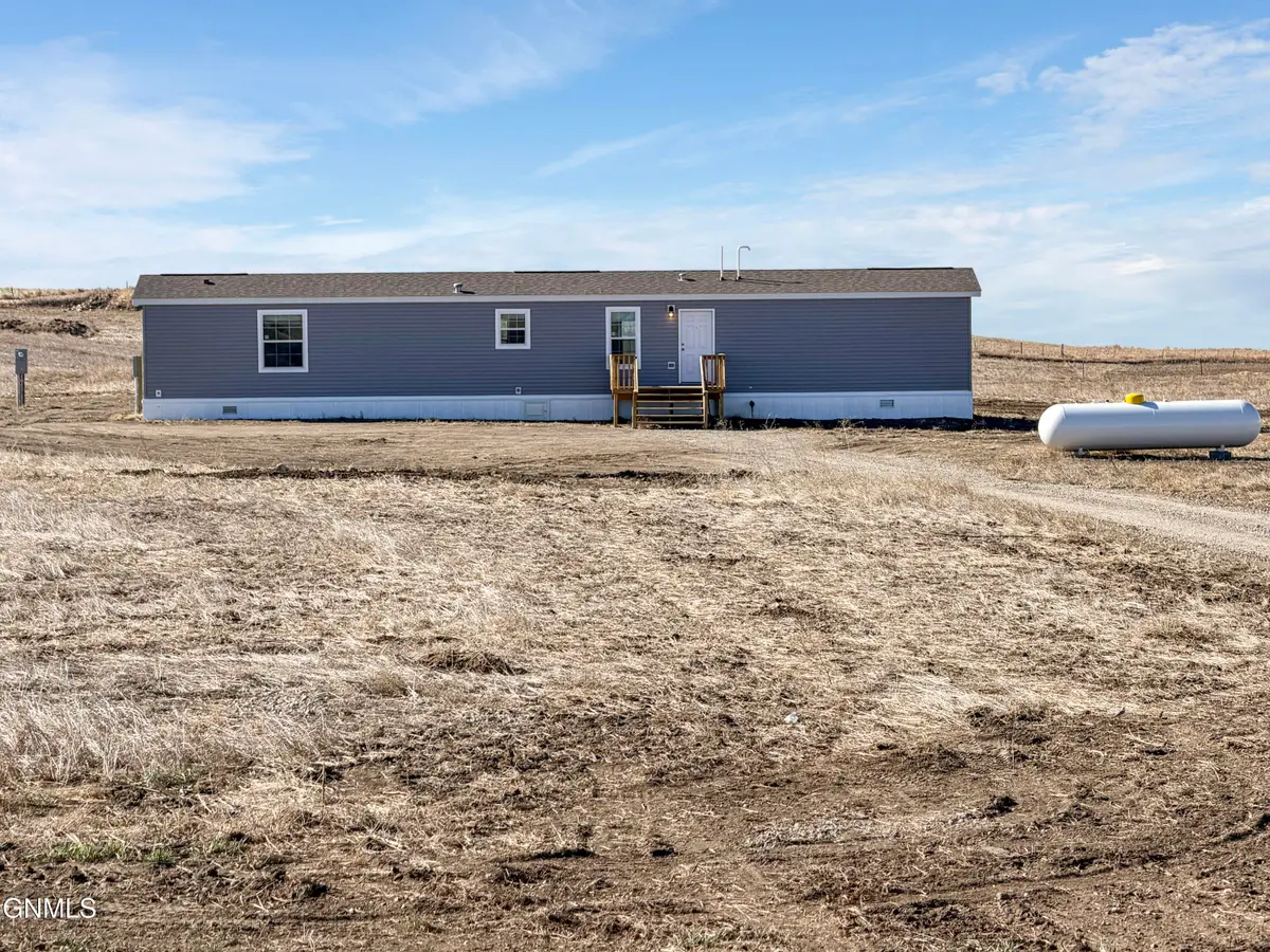 14522 56th Street Nw, Williston, ND 58801 - #1