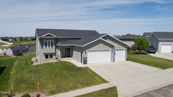 514 18th Street Se, Mandan, ND 58554