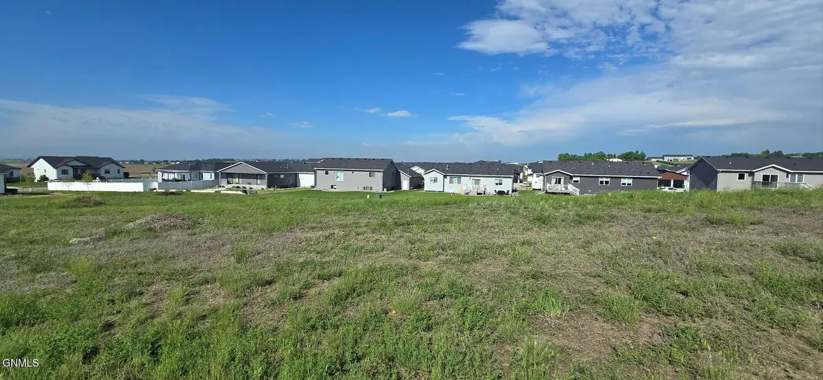 3808 Steel Street, Bismarck, ND 58503 - #1