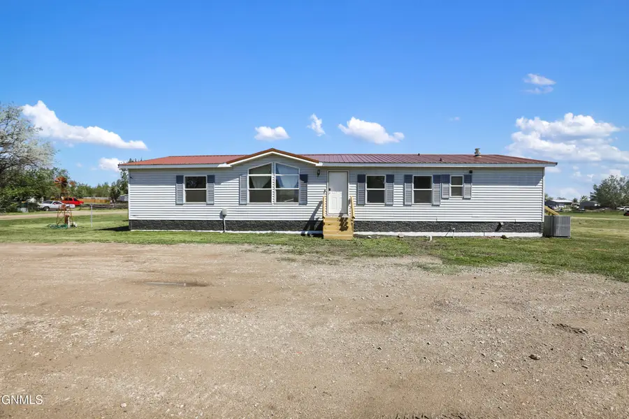 5614 Carolville Loop, Williston, ND 58801 - #2