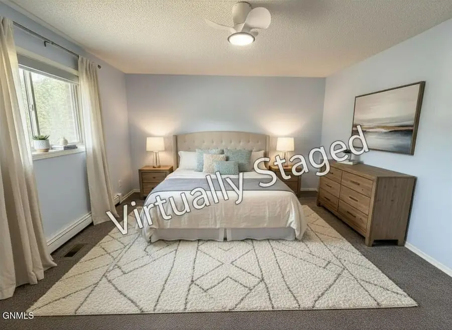 120 Lake Avenue #4, Bismarck, ND 58504 - #3