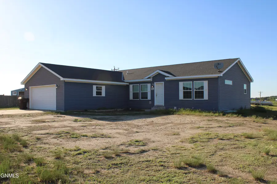 12249 26f Street Nw, Watford City, ND 58854 - #3