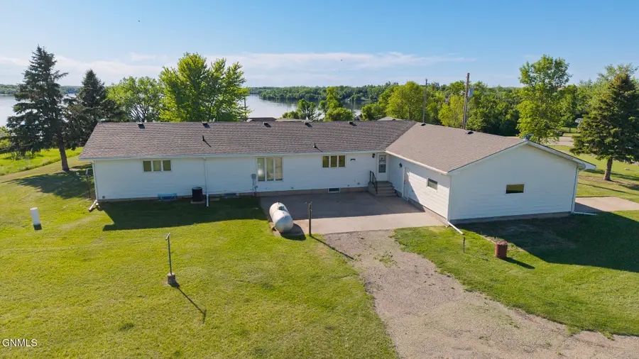 510 E Lake Co Road, Jamestown, ND 58401 - #3