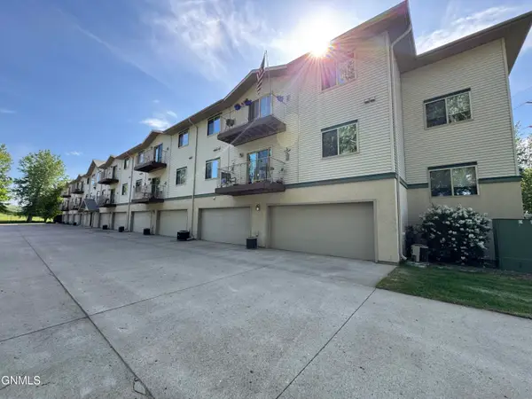 131 3rd Avenue Se #307, Mandan, ND 58554