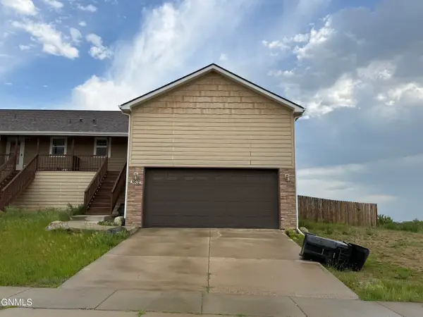 3602 10th Avenue Ne, Watford City, ND 58854