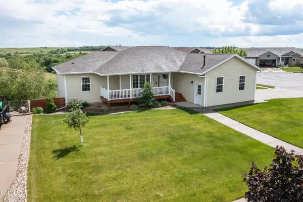 709 View Place Se, Mandan, ND 58554