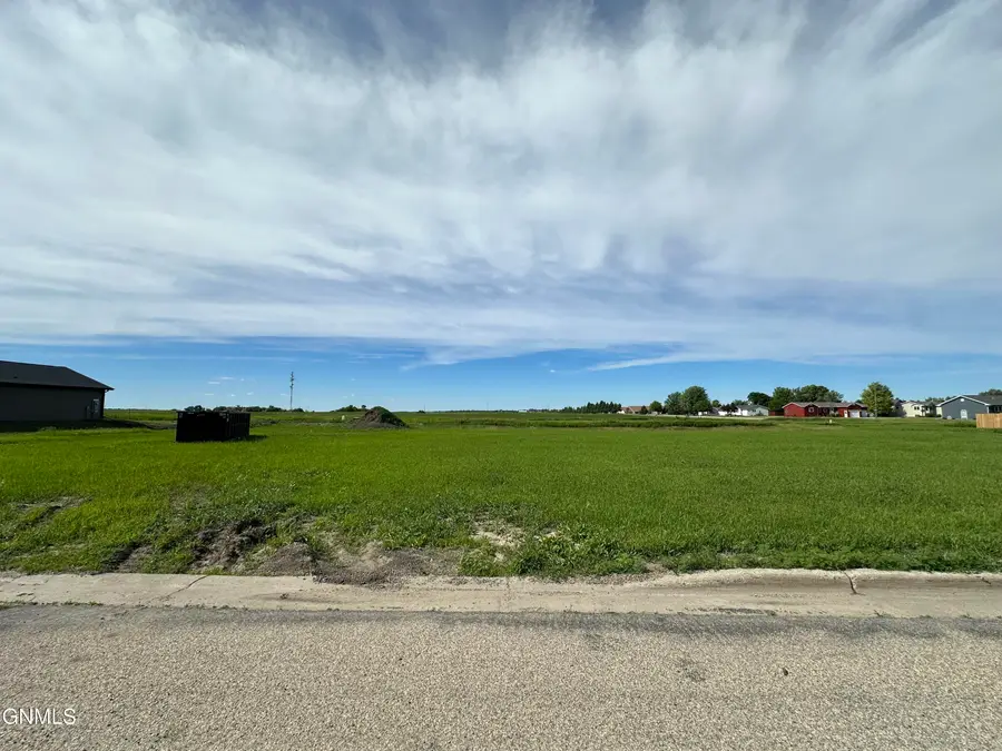 1410 10th Street Sw, Jamestown, ND 58401 - #2
