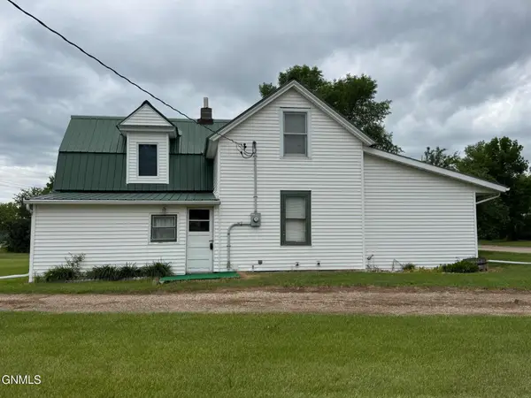 501 1st Street Nw, Bowbells, ND 58721