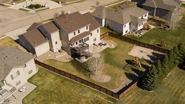 4607 Granite Drive, Bismarck, ND 58503