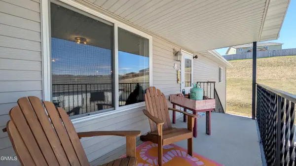 1130 35th Street #8, Bismarck, ND 58501
