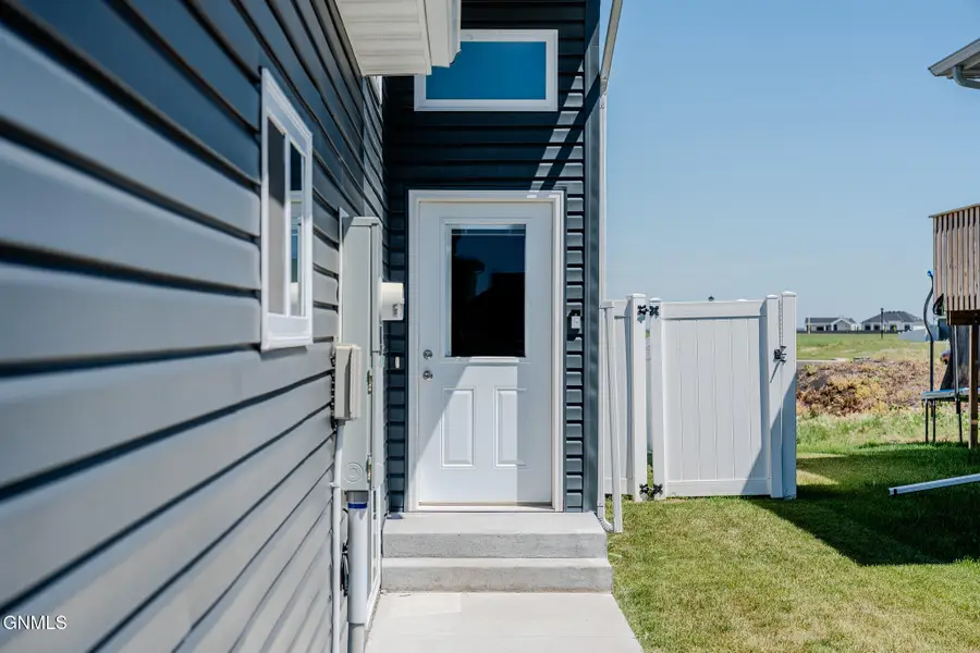 6738 Joseph Street, Horace, ND 58047 - #3